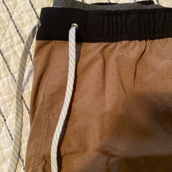 Mens Vuori Shorts - Picture 4 of 4
